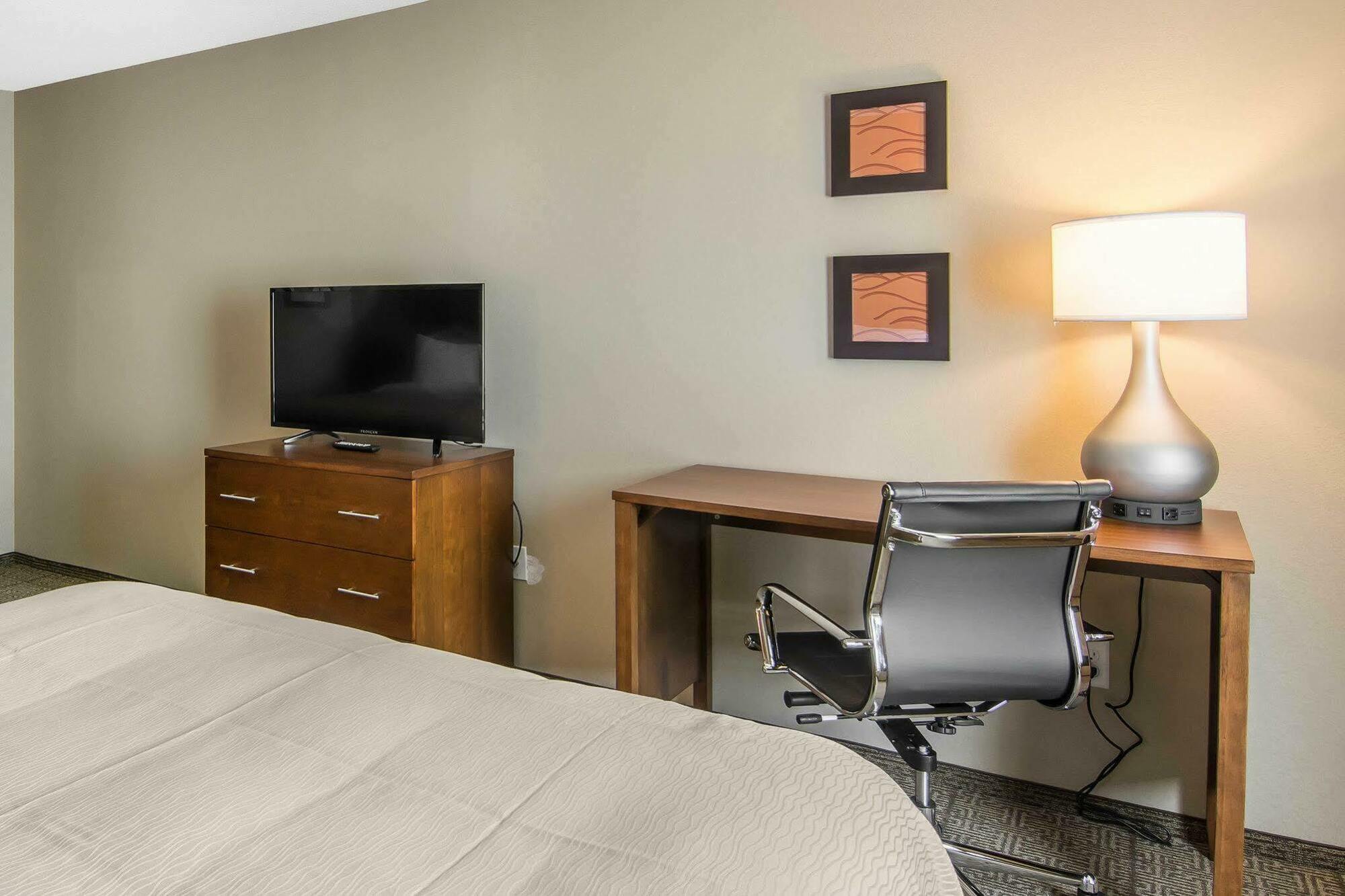Comfort Inn South Chesterfield - Colonial Heights Exterior foto
